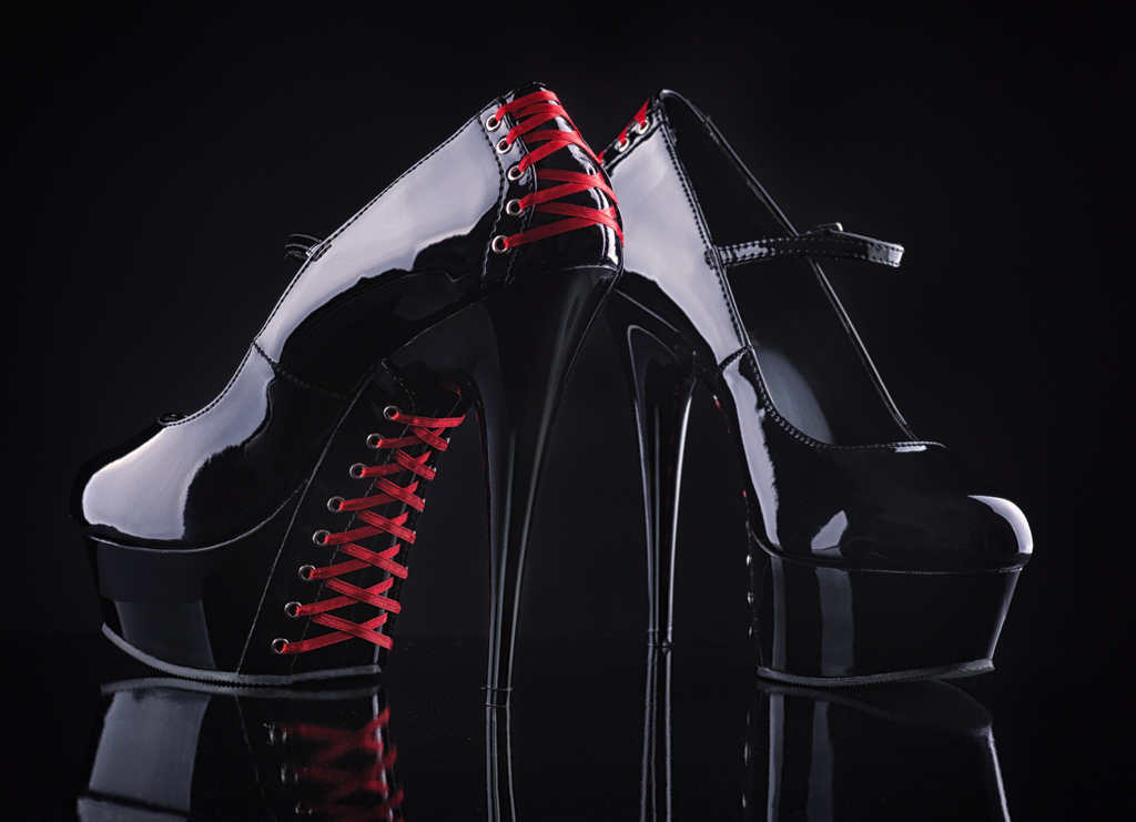 March Madness: 10; Photographing Women’s Shoes